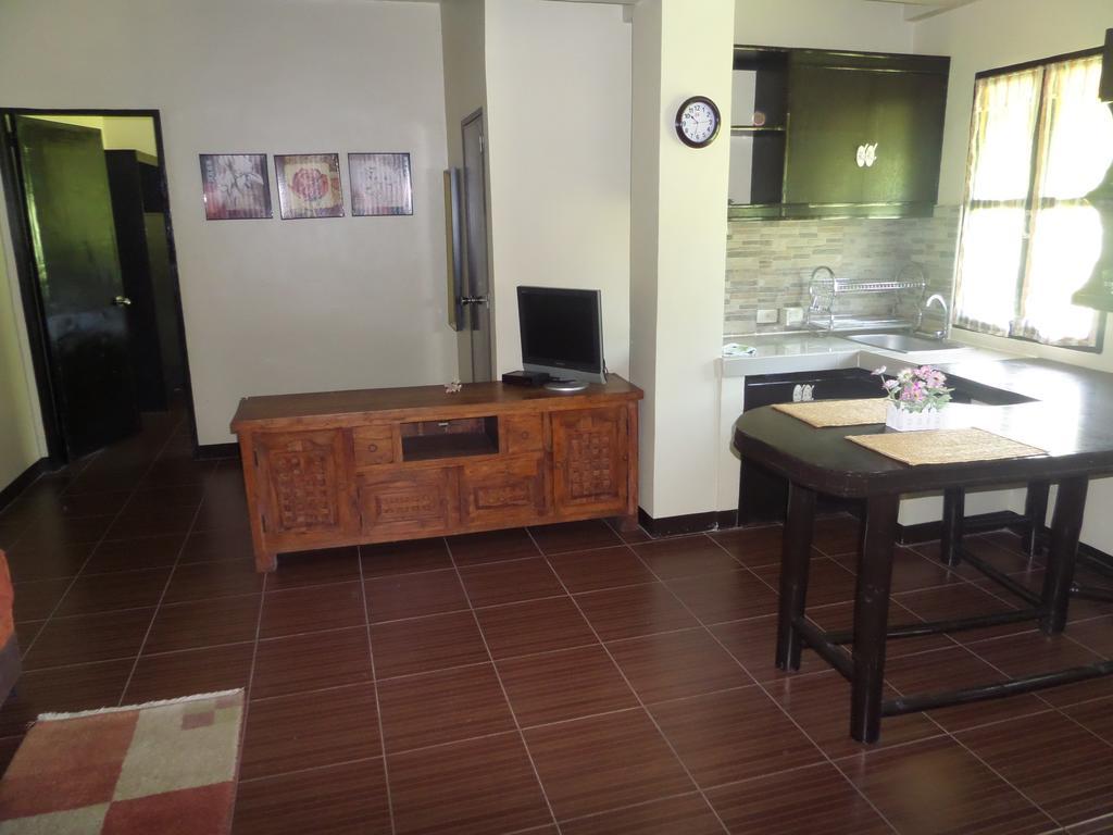 Casa Mia Resort Puerto Galera Phòng bức ảnh