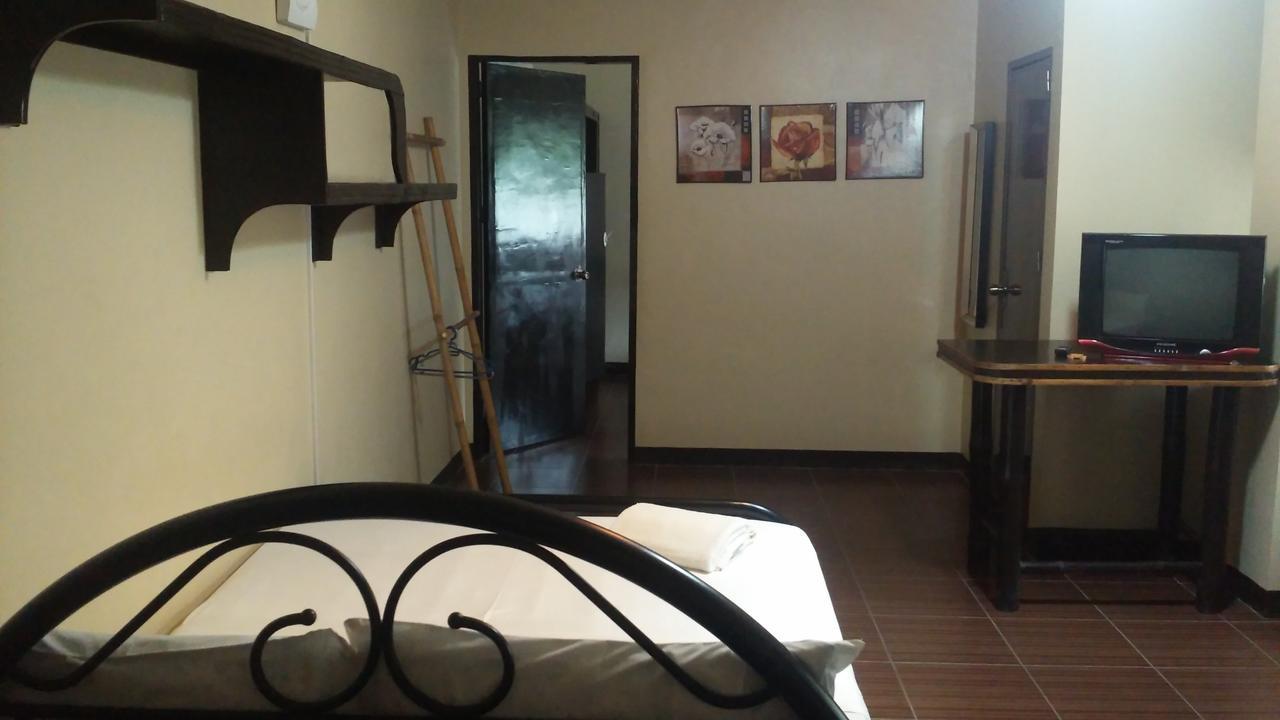 Casa Mia Resort Puerto Galera Ngoại thất bức ảnh